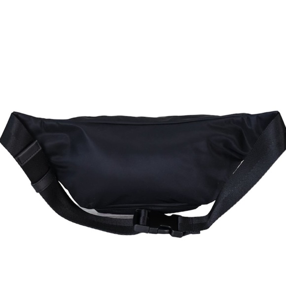 NEW Tory Burch crossbody belt bag black nylon zipper gold-tone hardware NWT - Picture 8 of 12